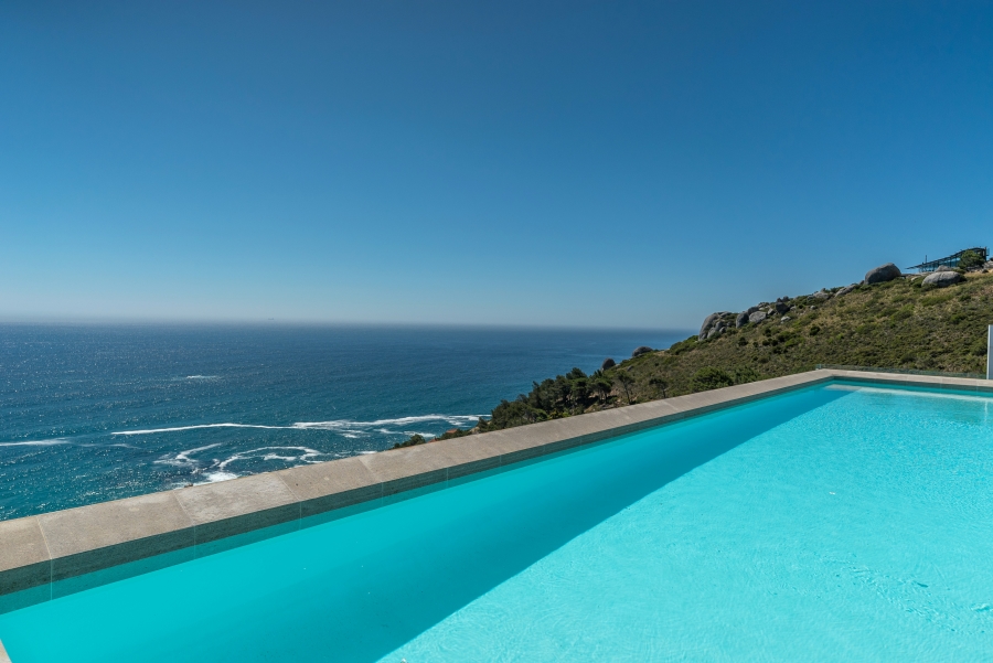 5 Bedroom Property for Sale in Clifton Western Cape